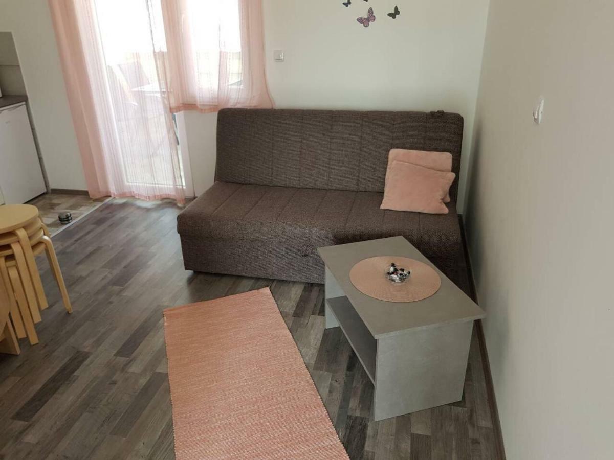 Apartmani Verica 카를로바크 외부 사진