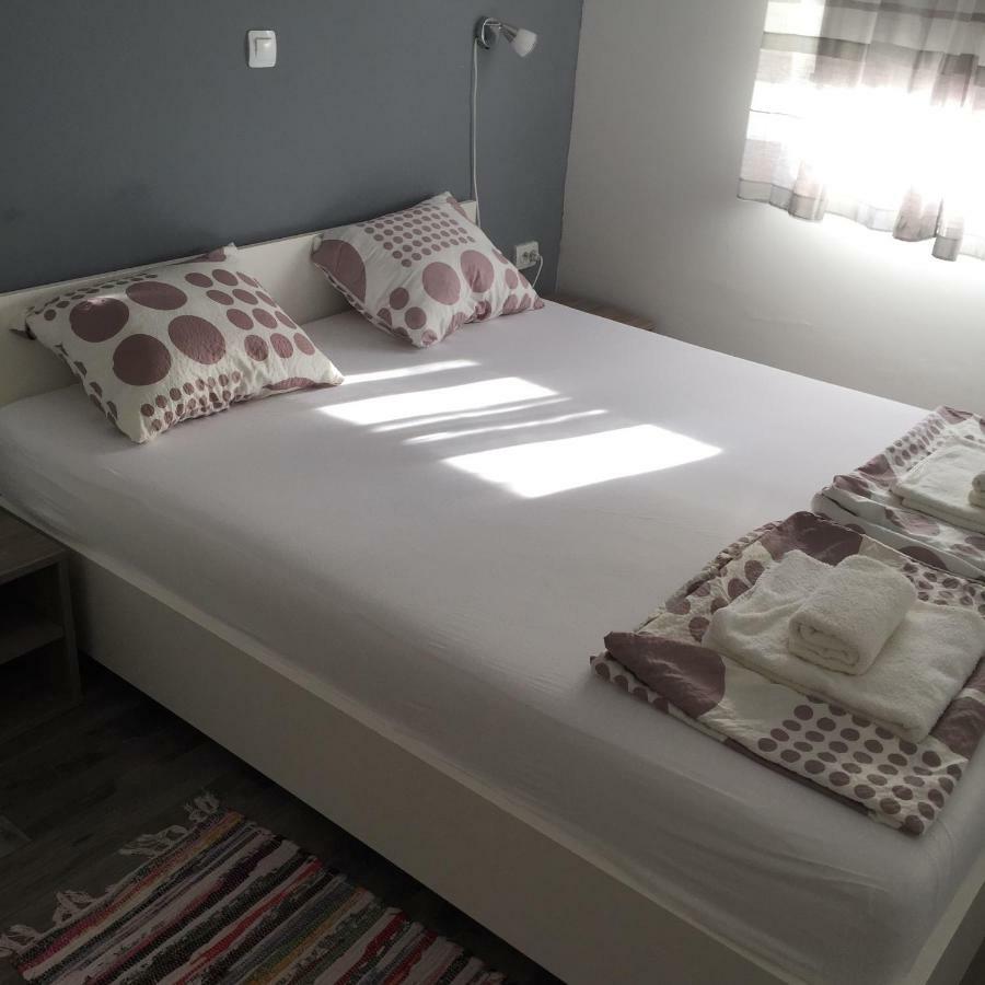 Apartmani Verica 카를로바크 외부 사진